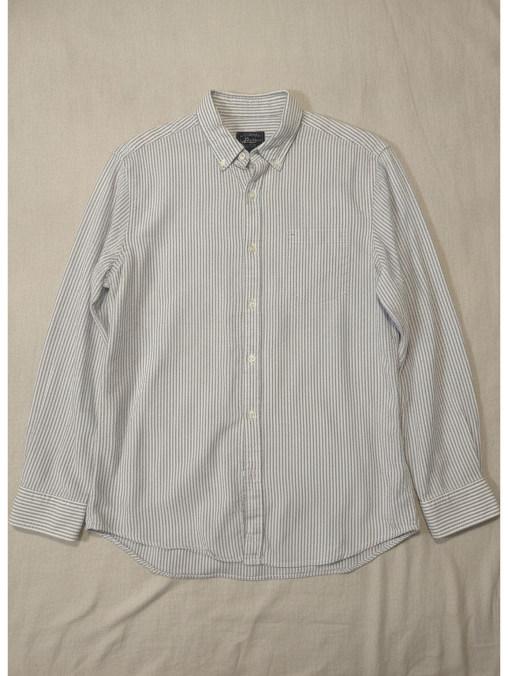 G.H. Bass & Co. Men Button-Up Striped Long Sleeve Shirt Blue White Medium